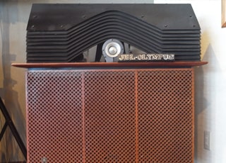 JBL OLYMPUS